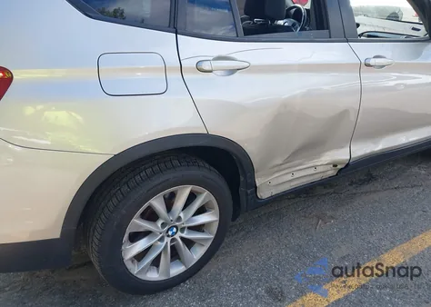 2016 BMW X3 xDrive28I из США, поврежденный, VIN 5UXWX9C57G0D81455